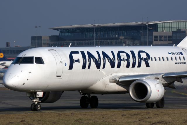 Embraer ERJ-190 (OH-LKO)