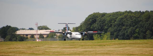 de Havilland Dash 8-200 (N839EX) - New York Air Show at Stewart International Airport (SWF/KSWF) in New Windsor, Ny.  