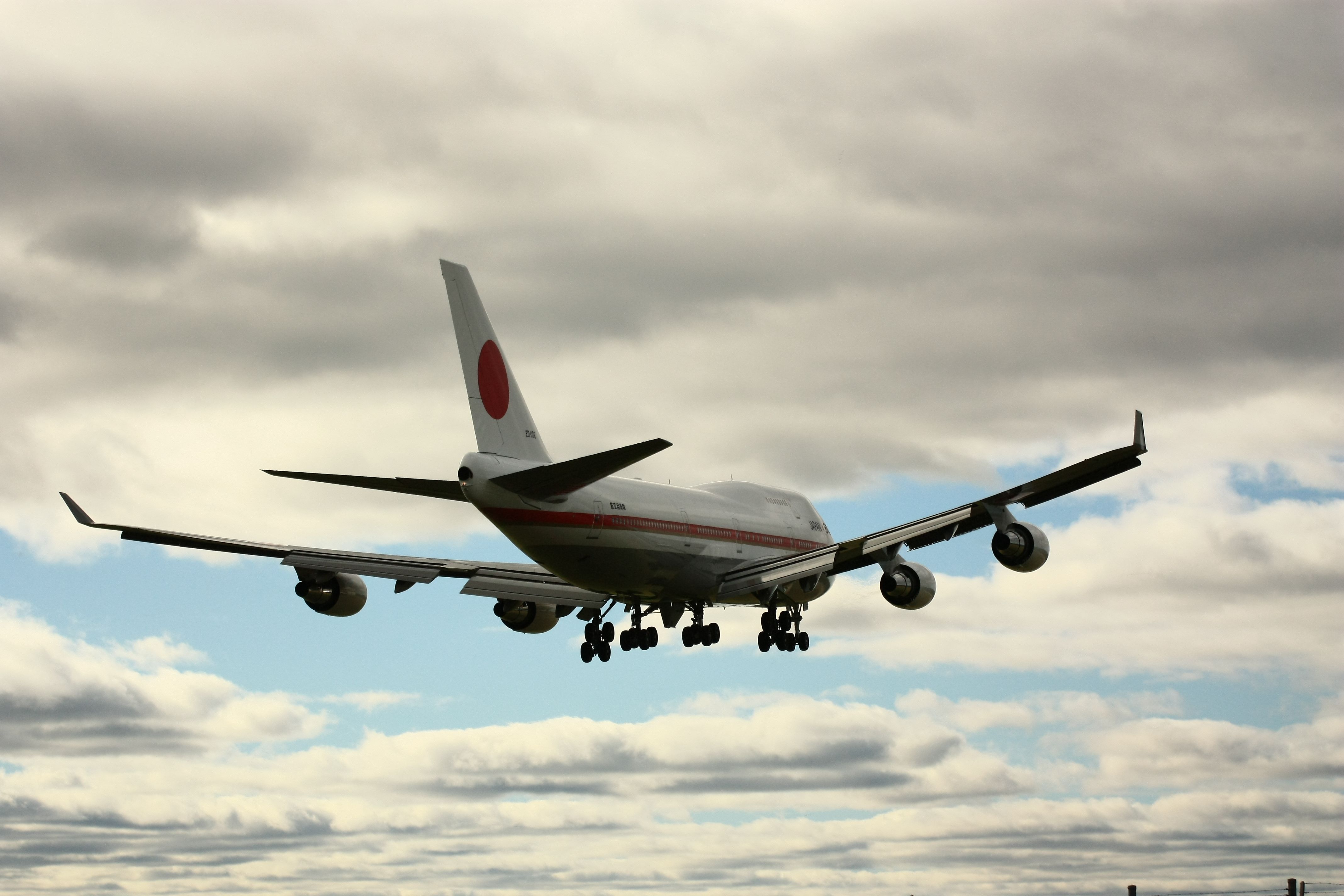 Boeing 747-400 —