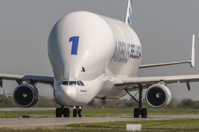 SATIC Super Transporter (F-GSTA) - Airbus A300F4-600 Beluga transport de tronçons Airbus