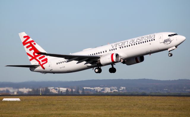 Boeing 737-800 (VH-VUR) - Lifting Off from Rwy 34R