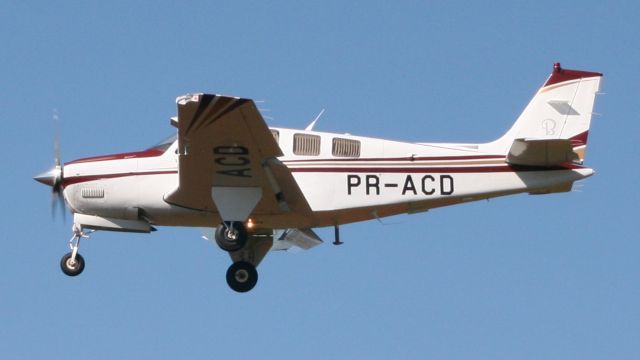 Beechcraft Bonanza (36) (PR-ACD)