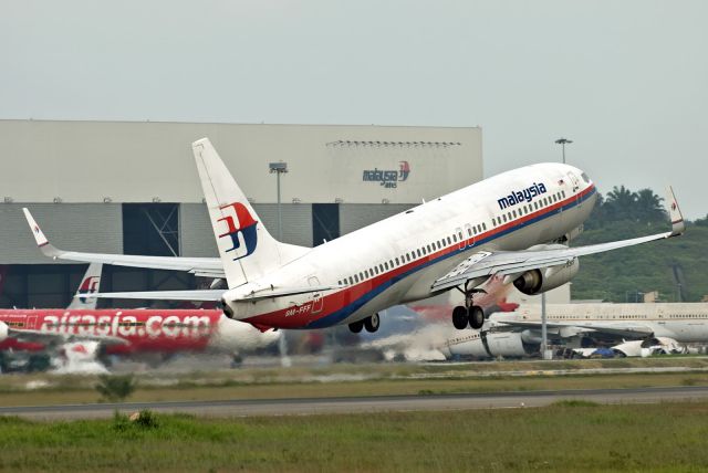 Boeing 737-800 (9M-FFF)