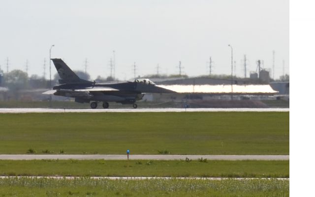 Lockheed F-16 Fighting Falcon (NAG471)
