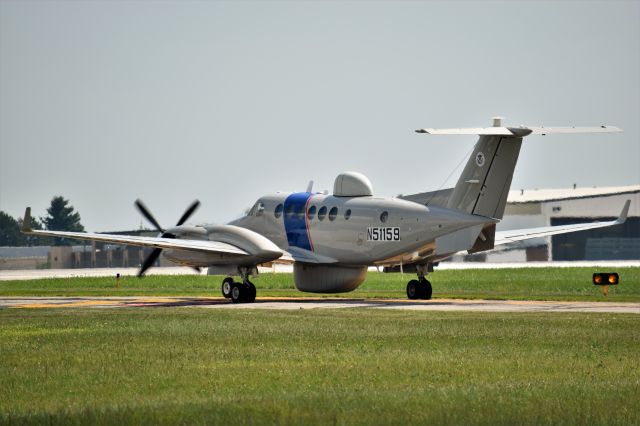 Beechcraft Super King Air 300 (N51159)