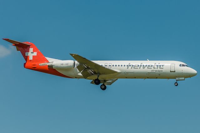 Fokker 100 (HB-JVE)