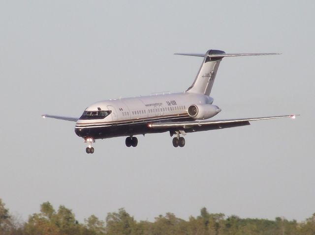 Douglas DC-9-10 (XA-UXR)