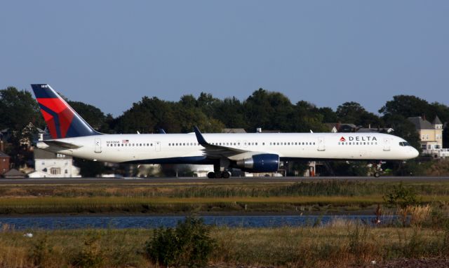 BOEING 757-300 (N595NW)