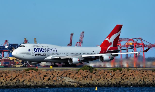 Boeing 747-400 (VH-OEF) - 24 / 07 / 2016