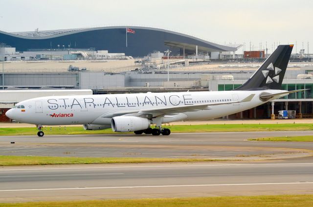 Airbus A330-200 (N279AV)