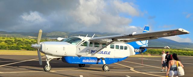 Cessna Caravan (N549PN) - Mokulele Airlines, Kapalua, Maui