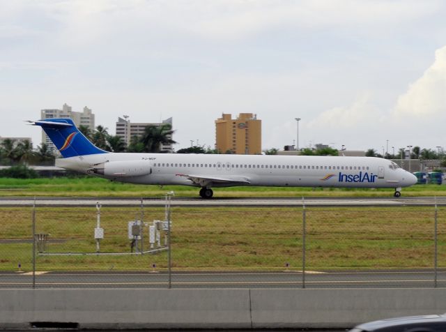 McDonnell Douglas MD-83 (PJ-MDF)