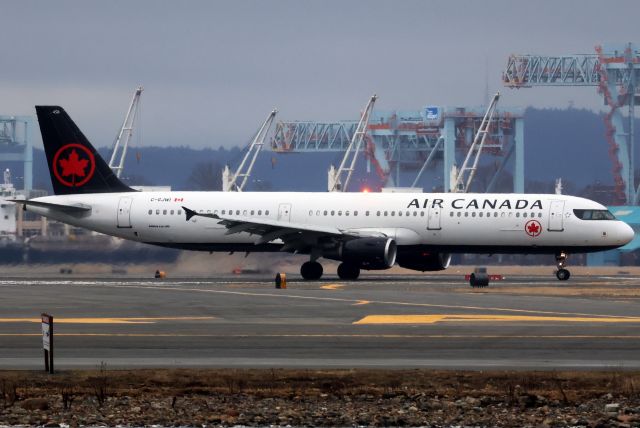 Airbus A321 (C-GJWI)