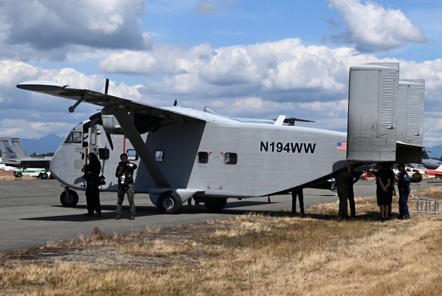 Short Skyvan (N194WW)