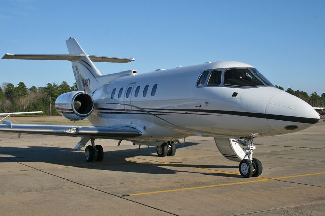 Hawker 800 (N48Y)