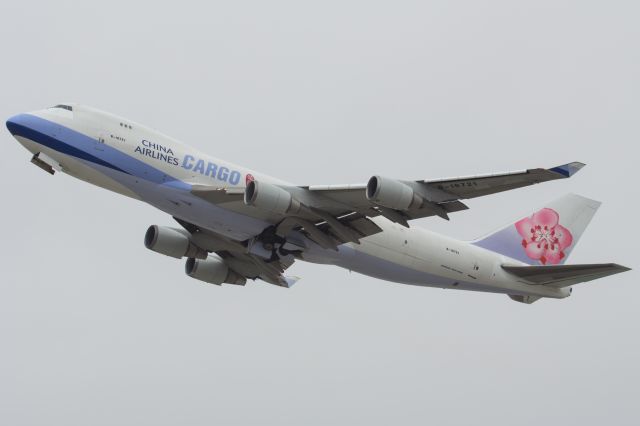 Boeing 747-400 (B-18721)