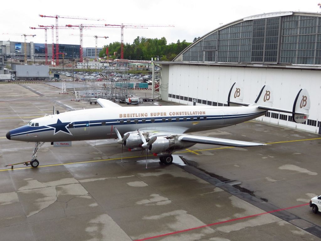 Lockheed EC-121 Constellation (HB-RSC) - Lockheed L-1049 Super Constellation (HB-RSC)