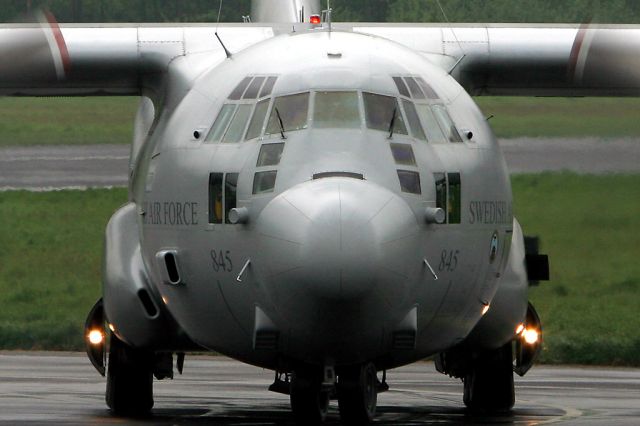 Lockheed C-130 Hercules (SAF845)