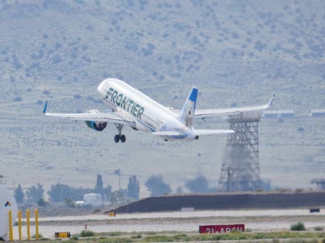 Airbus A320neo (N353FR) - Blanco the Polar Bear