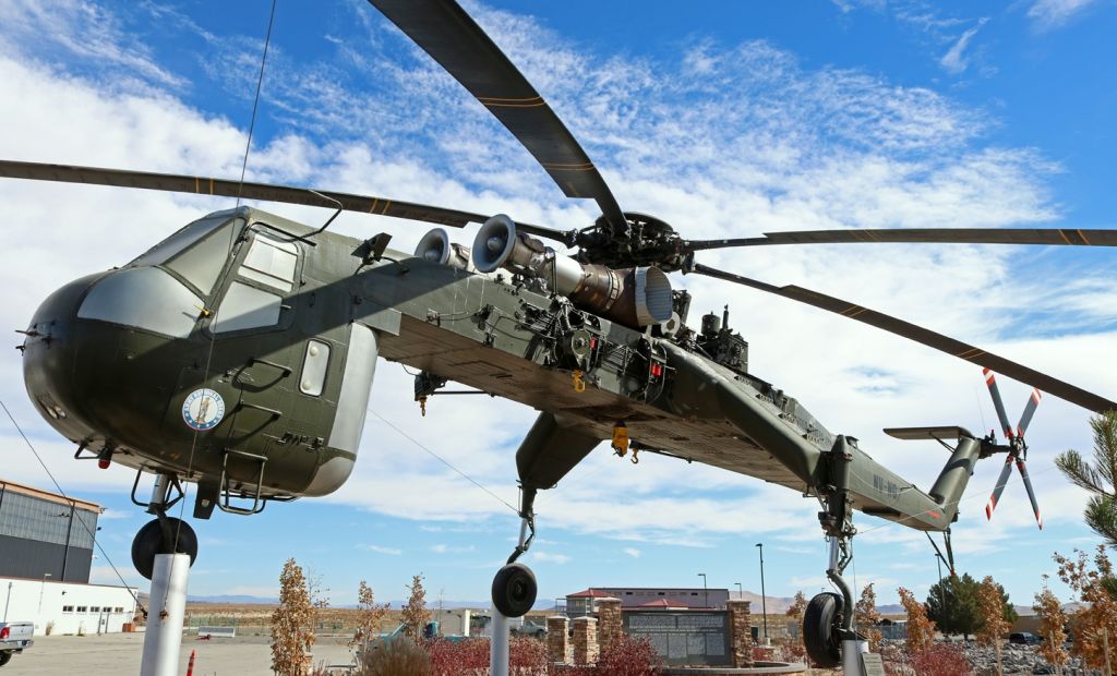 Sikorsky CH-54 Tarhe (6718418) - Sikorsky CH-64A Skycrane (S-64, CH-54 Tarhe, c/n 64-020), US Army Reg. 67-18418, on sticks as a permanent static display.br /This is the first picture of 67-18418 to be posted into FA's photo gallery.br /In 1968, this Sikorsky was assigned to the 478th Heavy Helicopter Company in Da Nang. It was given the name "Big Mother."