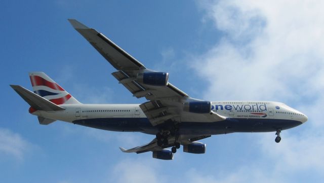 Boeing 747-400 (G-CIVC)