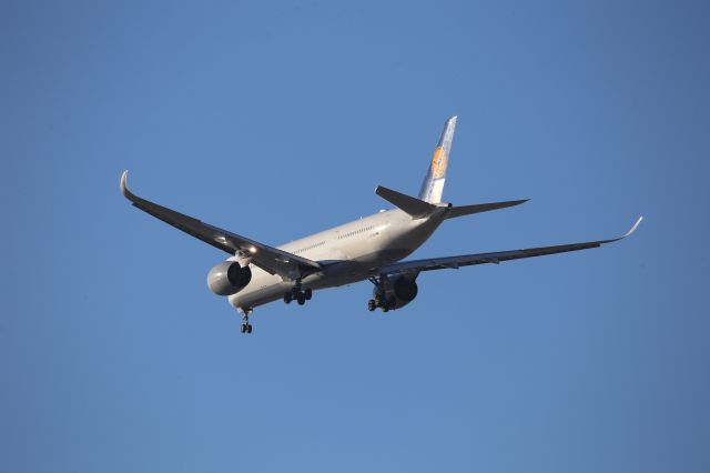 Airbus A350-900 (D-AIXE)