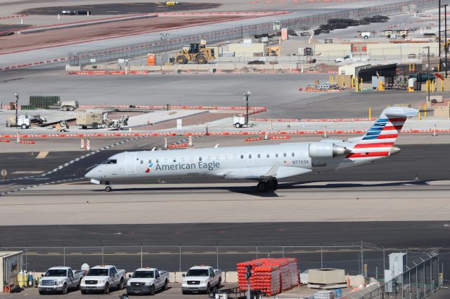 Canadair Regional Jet CRJ-700 (N776SK)