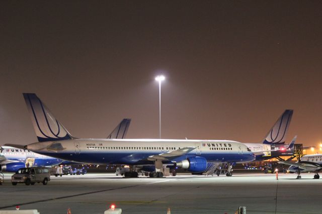 N557UA — - United Airlines 757 at LAX.