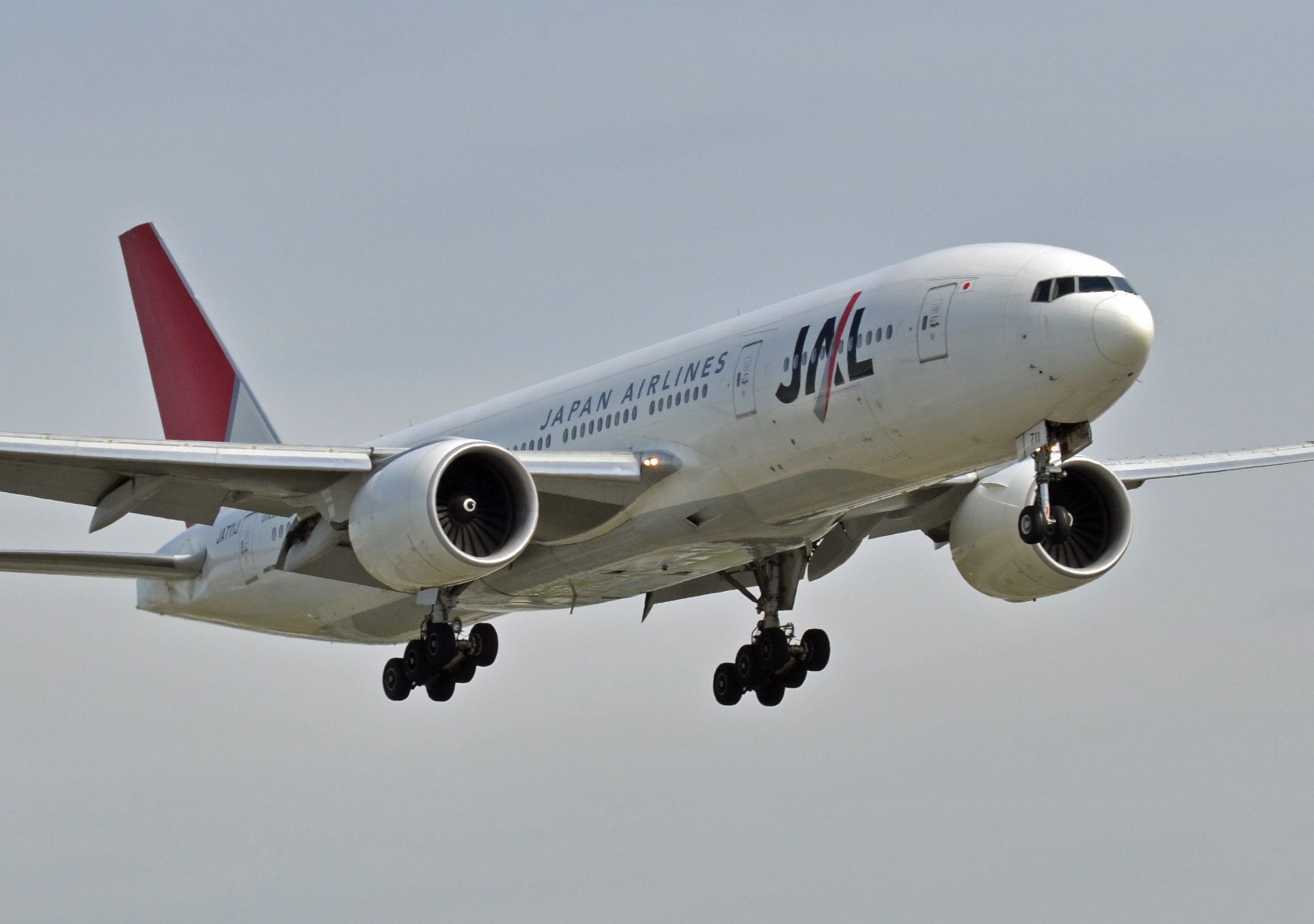 Boeing 777 (JA711J)