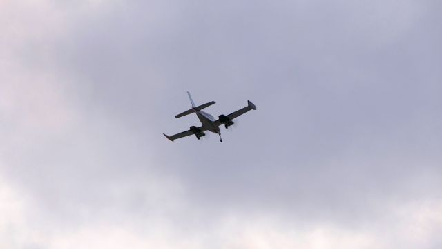 Cessna 310 (N257JD)