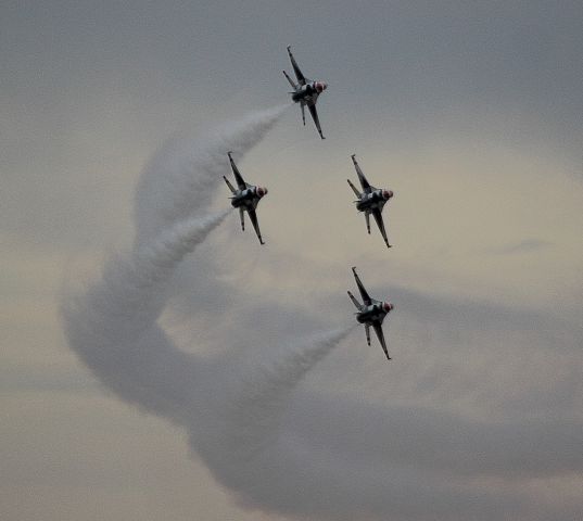 — — - USAF Thunderbirds