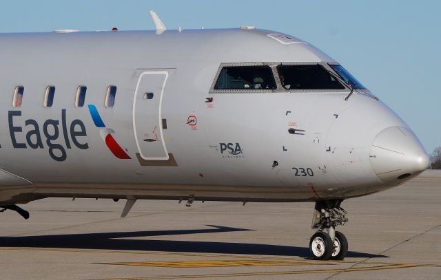 Canadair Regional Jet CRJ-200 (N230PS)