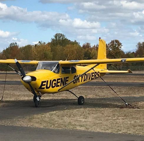 Cessna Skylane (N3817D)