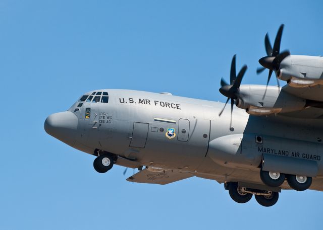 Lockheed C-130 Hercules (N1352) - Maryland ANG C-130 Hercules on Final to KBGR