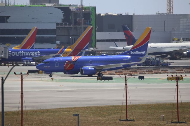 Boeing 737-700 (N409WN)