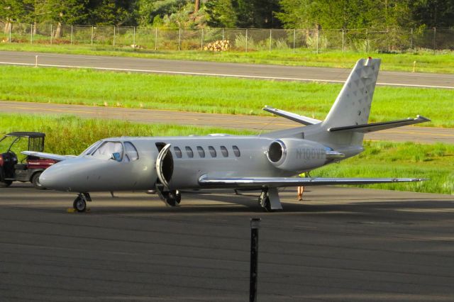 Cessna Citation V (N100VP)