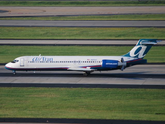 Boeing 717-200 (N895AT) - Arriving 6/16/12