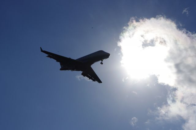 Bombardier Challenger 300 (N138CH)