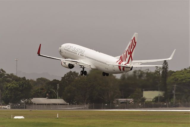 Boeing 737-800 (VH-VOM)