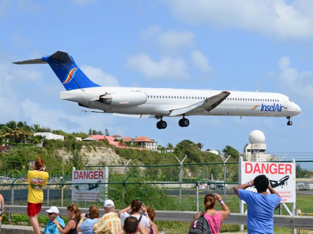 McDonnell Douglas MD-80 (PH-MDF)