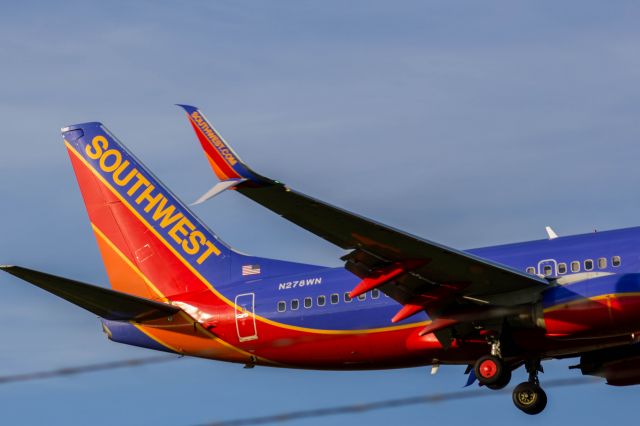 Boeing 737-700 (N278WN) - SWA 737-700 With split scimitar winglets 