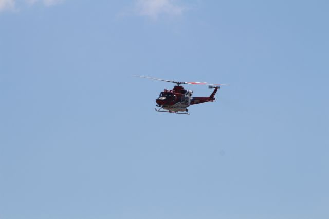 Bell 412 (N807JS) - APPROACH KMYF