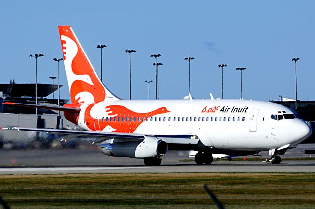 Boeing 737-200 (C-GMAI)