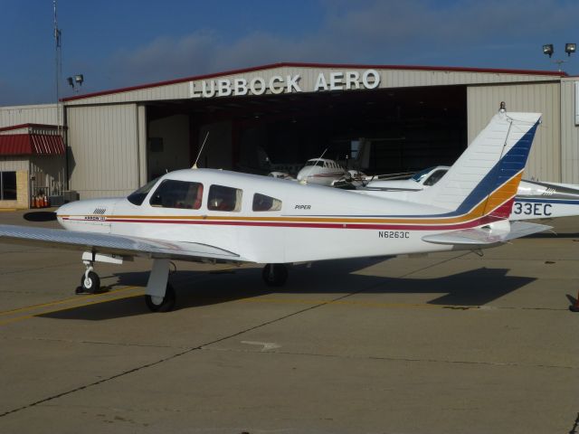 Piper Cherokee (N6263C)