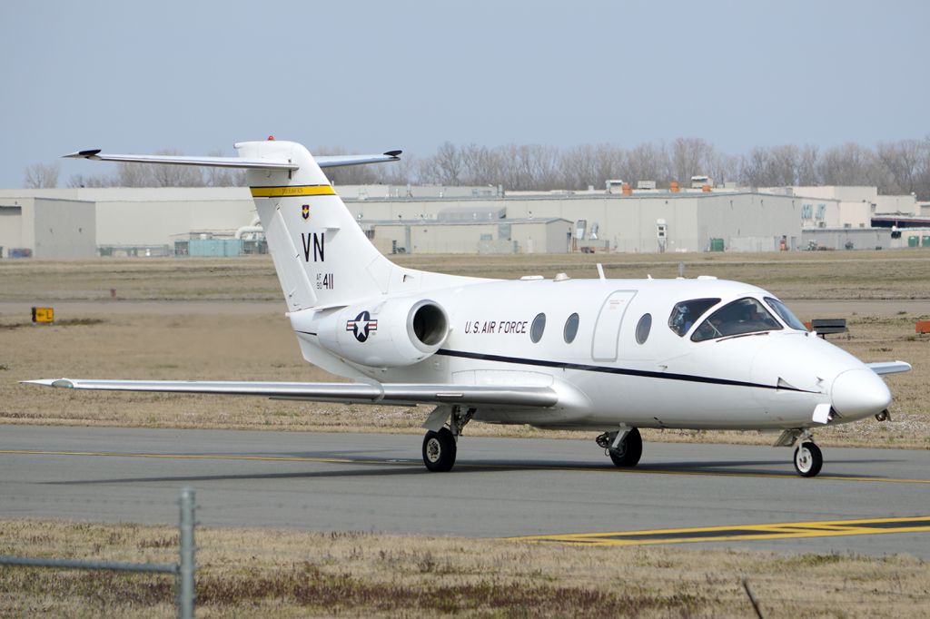 Beechcraft Beechjet (90-0411) - Holding short, March 2013. 