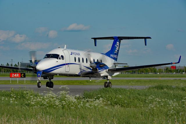 Beechcraft 1900 (C-GORN)