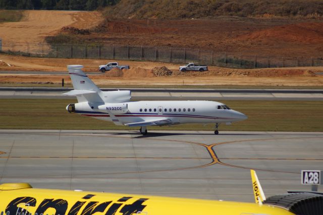 Dassault Falcon 900 (N932CC)