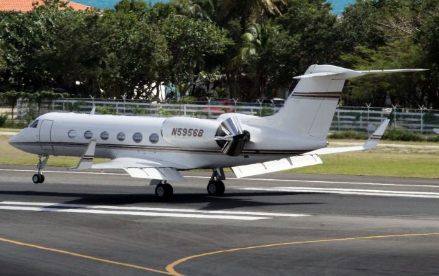 Gulfstream Aerospace Gulfstream IV (N5956B)