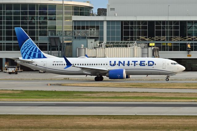 Boeing 737 MAX 8 (N47340)