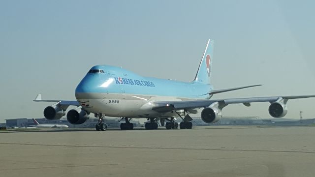 Boeing 747-400 (HL7400)